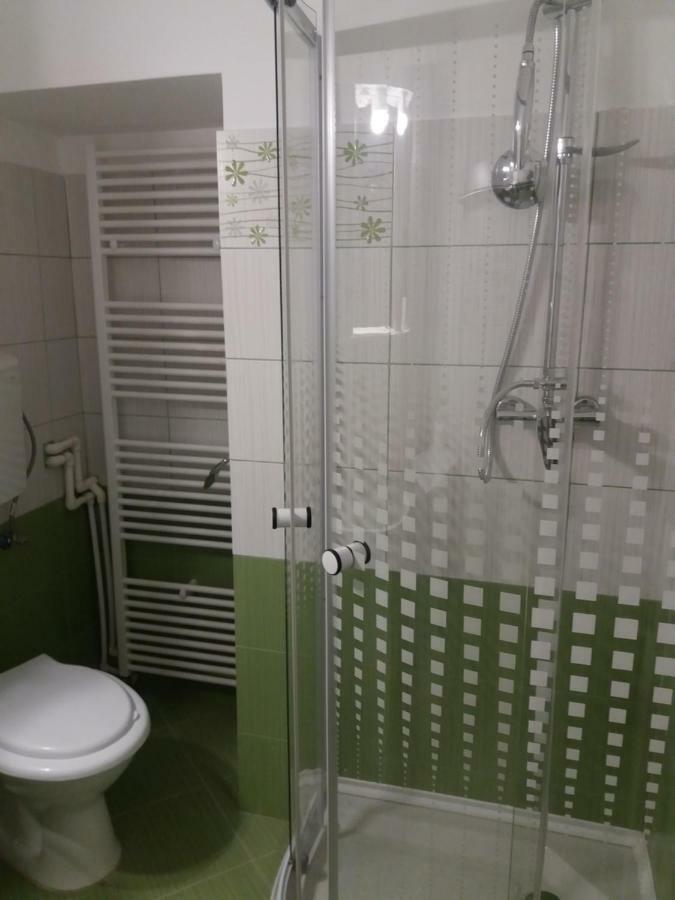 Charming downtown studio Braszów Zewnętrze zdjęcie
